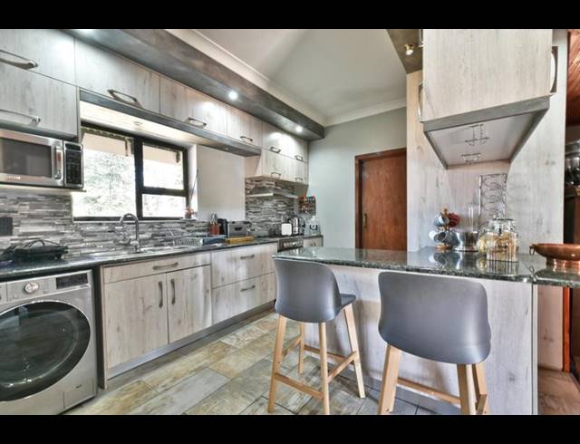 3 BEDROOM HOUSE FOR SALE IN PARKDENE